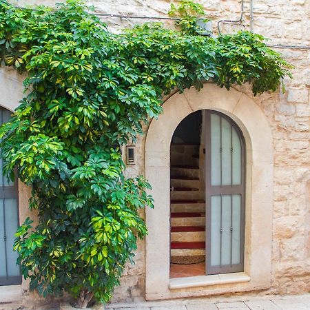 Palo Del Colle Ierva Chiain, Guest House ภายนอก รูปภาพ